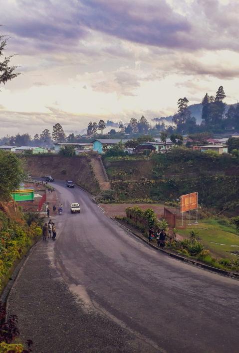 a long road where cars drive wabag papua new guinea