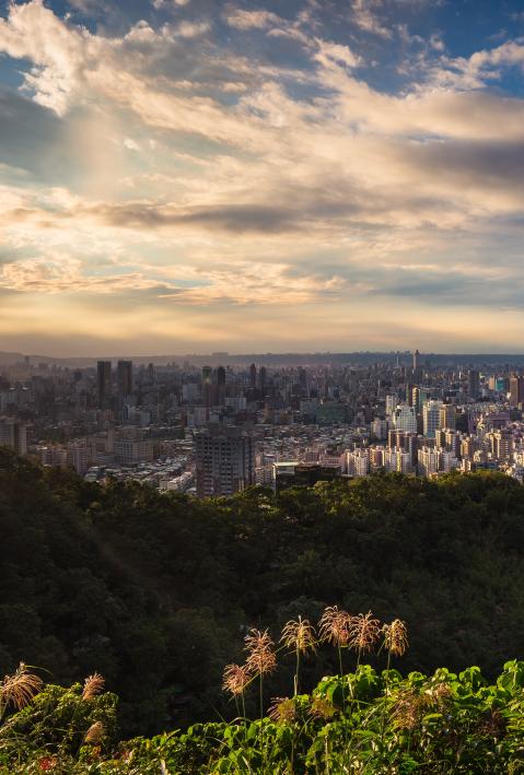 Panoramablick auf die Hauptstadt Taipeh in Taiwan